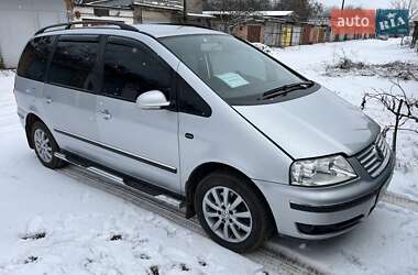 Характеристики Volkswagen Sharan Минивэн