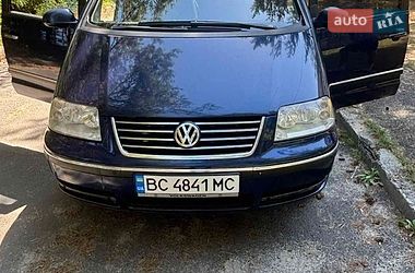 Характеристики Volkswagen Sharan Минивэн