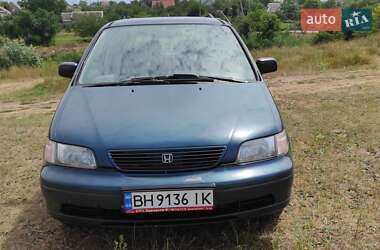 Характеристики Honda Shuttle Мінівен