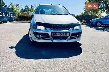 Характеристики Mitsubishi Space Star Минивэн