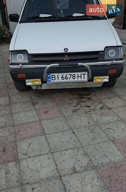 Характеристики Mitsubishi Space Wagon Мінівен