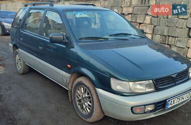 Характеристики Mitsubishi Space Wagon Минивэн