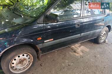 Характеристики Mitsubishi Space Wagon Мінівен