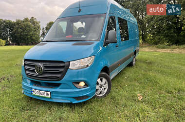 Характеристики Mercedes-Benz Sprinter Минивэн