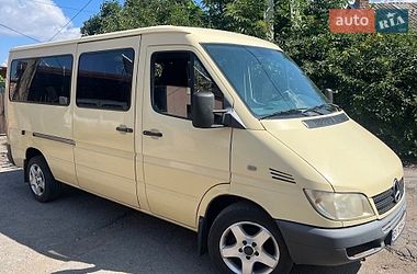 Характеристики Mercedes-Benz Sprinter Мінівен