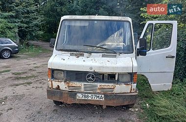 Характеристики Mercedes-Benz T1 Мінівен