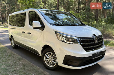 Ціни Renault Trafic Мінівен