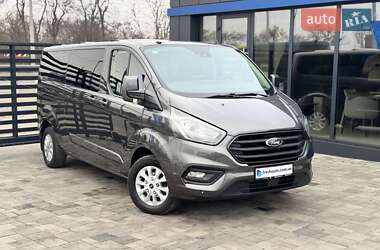 Характеристики Ford Transit Custom Мінівен