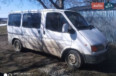 Характеристики Ford Transit Мінівен