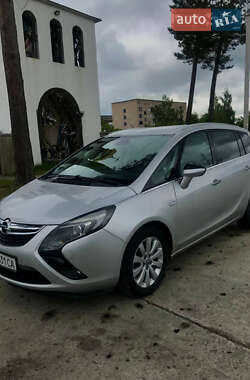 Характеристики Opel Zafira Tourer Минивэн