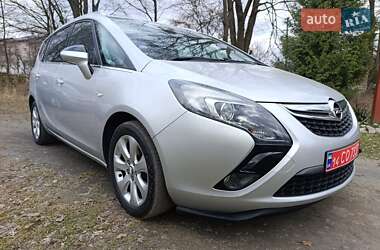 Характеристики Opel Zafira Tourer Минивэн