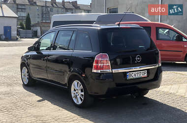 Характеристики Opel Zafira Минивэн