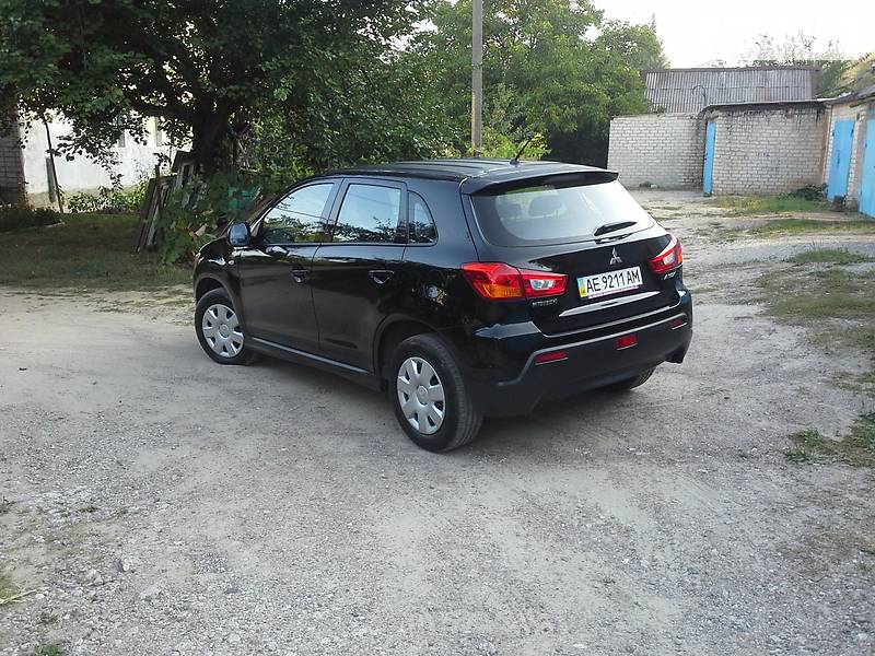 Mitsubishi ASX 2010 года