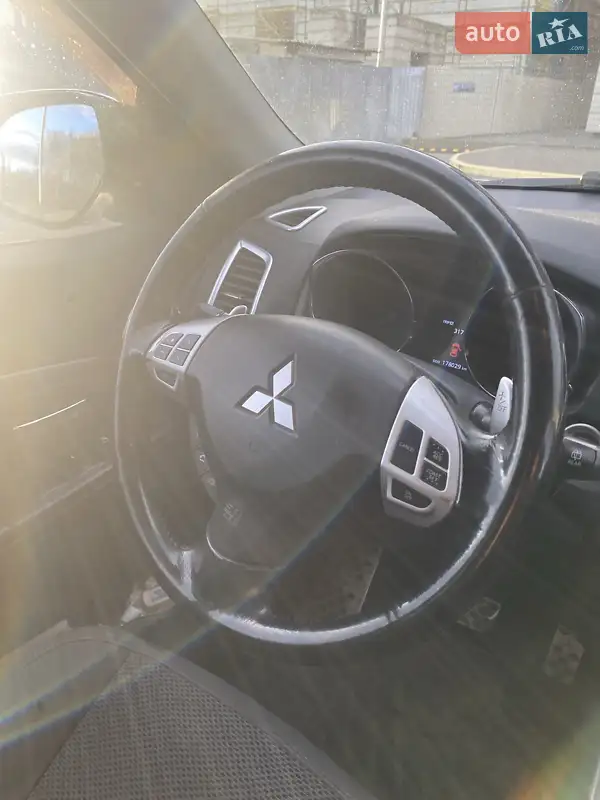 Mitsubishi ASX