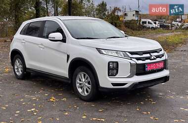 Mitsubishi ASX  2021