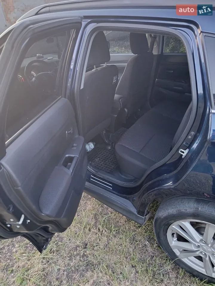 2011 Mitsubishi ASX - мініатюра 5