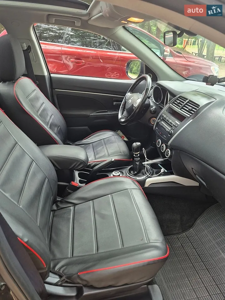 2011 Mitsubishi ASX - мініатюра 3