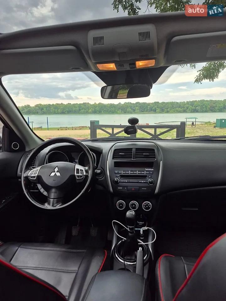 2011 Mitsubishi ASX - мініатюра 4