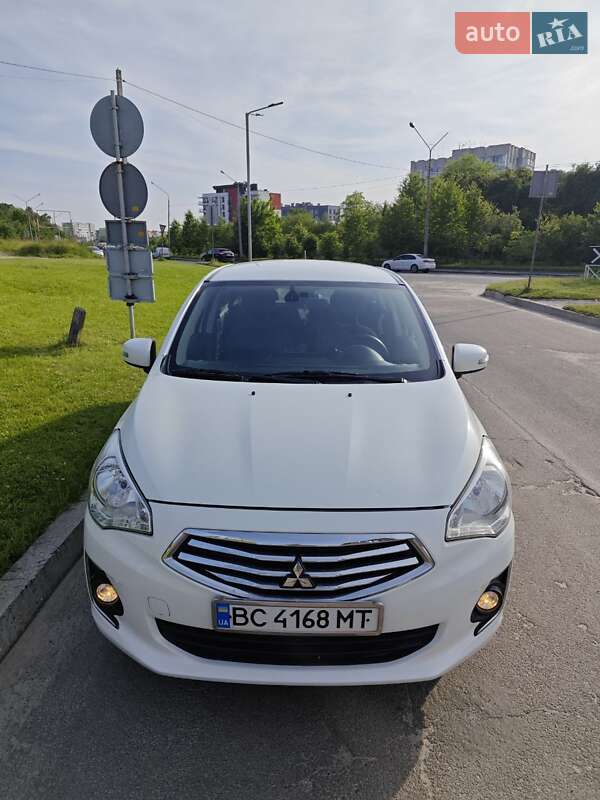 Mitsubishi Attrage