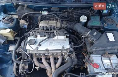 Mitsubishi Carisma 1997