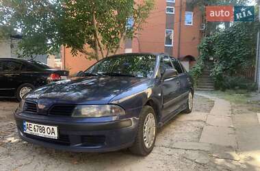 Mitsubishi Carisma  2002