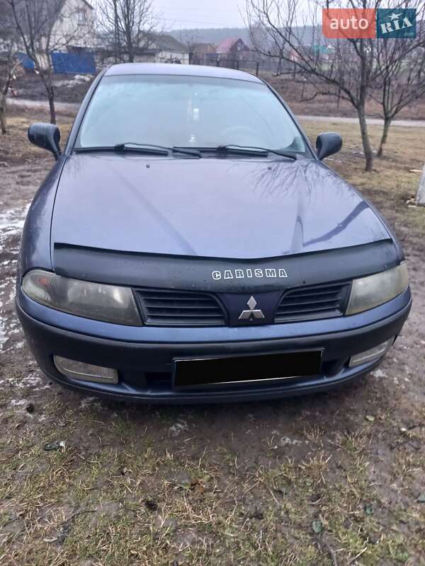 Mitsubishi Carisma