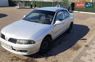Mitsubishi Carisma  2002