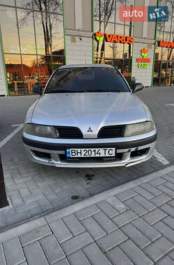 Mitsubishi Carisma  2003