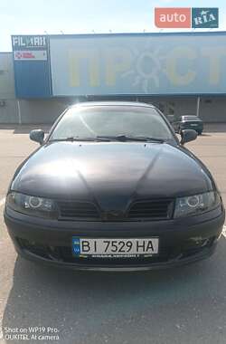 Mitsubishi Carisma  2003