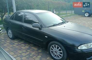 Mitsubishi Carisma  2003