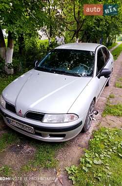 Mitsubishi Carisma  2000