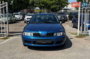 Mitsubishi Carisma  2002