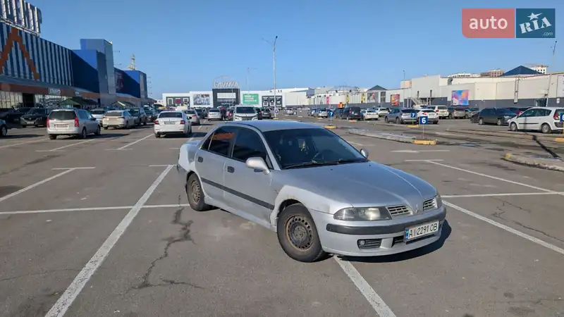 Mitsubishi Carisma 2002