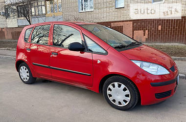 Mitsubishi Colt  2005