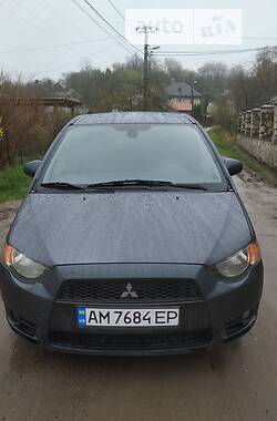 Mitsubishi Colt  2009