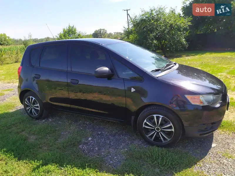 Mitsubishi Colt