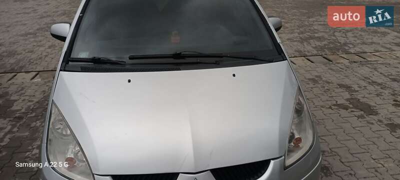 Универсал Mitsubishi Colt