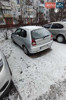 Mitsubishi Colt 2002