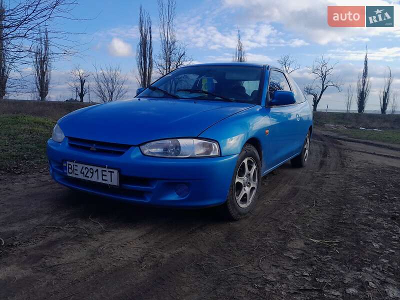 Mitsubishi Colt 1998 року в Миколаїві