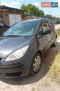 Mitsubishi Colt  2006