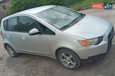 Mitsubishi Colt  2009