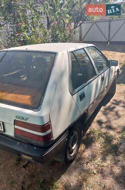 Mitsubishi Colt  1987