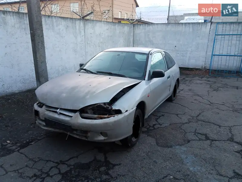 Mitsubishi Colt 1998