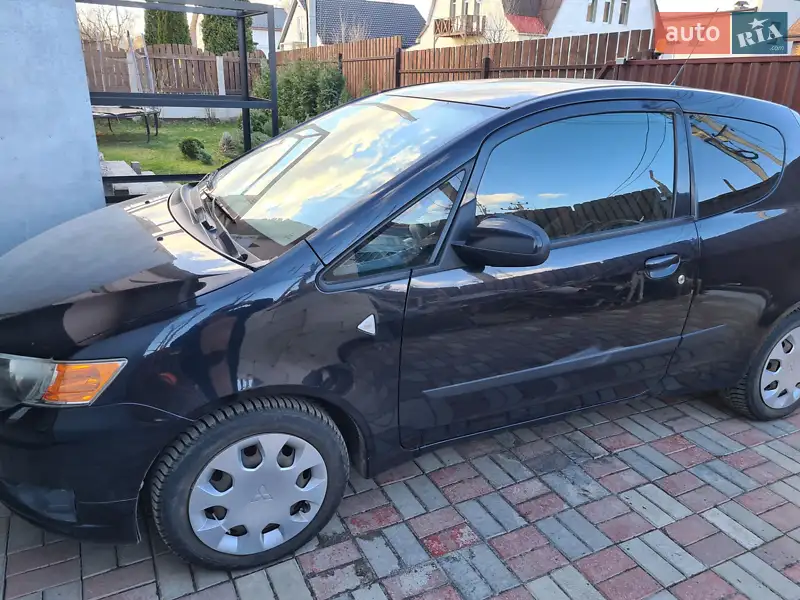 Mitsubishi Colt