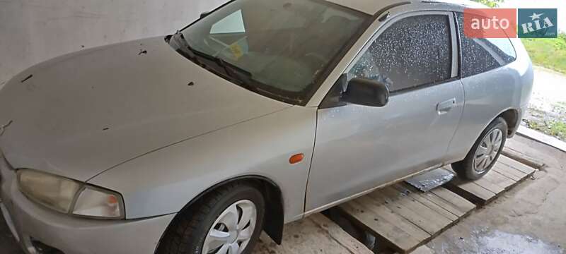 Mitsubishi Colt
