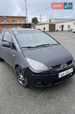 Mitsubishi Colt 2005