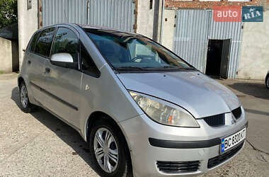 Mitsubishi Colt  2004