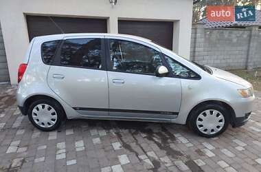 Mitsubishi Colt  2011