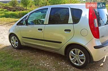 Mitsubishi Colt  2004