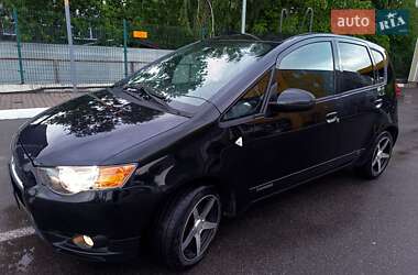 Mitsubishi Colt  2011